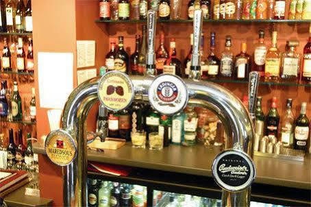 The Mitre Inn 내어스버러 외부 사진