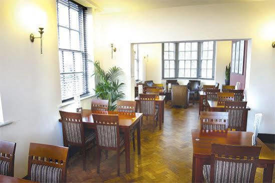 The Mitre Inn 내어스버러 외부 사진